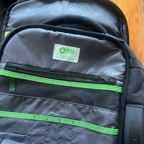 Targus Backpack - Picture 10 of 15